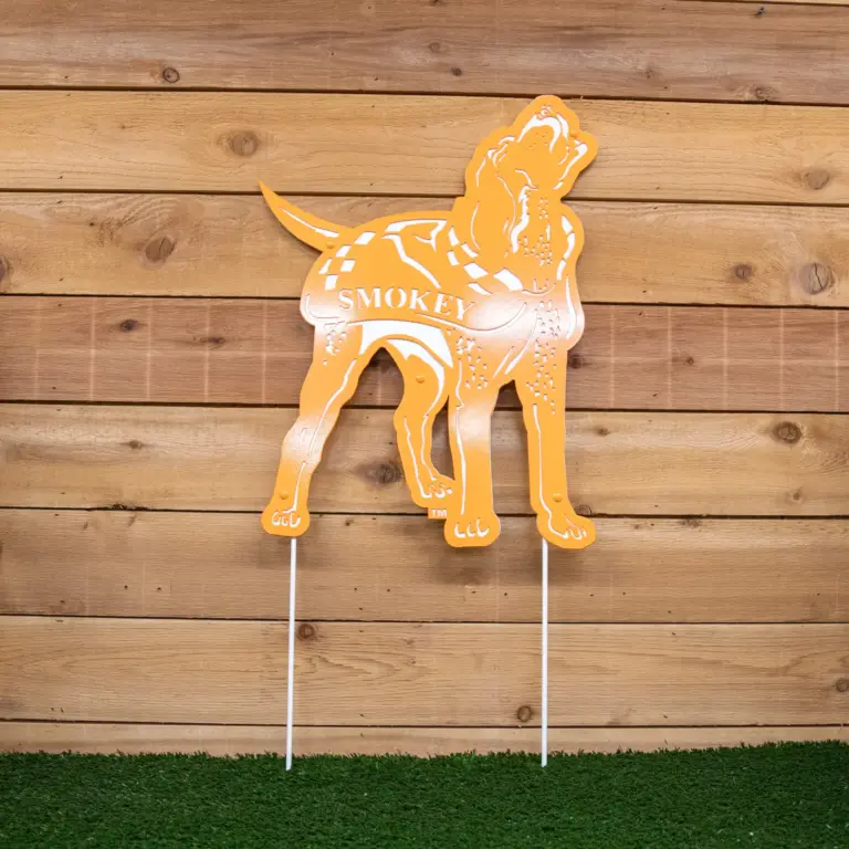 Smokey with stakes 24 inch