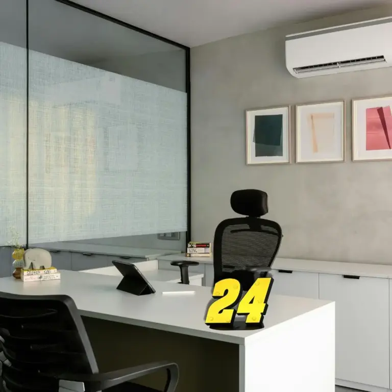 William Byron #24 Desktopper - Gameday Ironworks William byron #24 desktopper - image 3